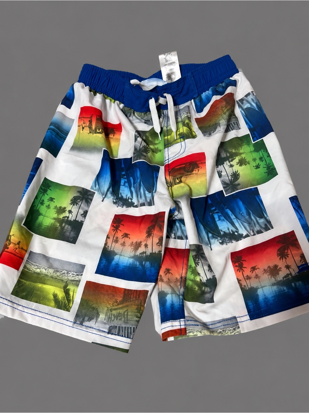 Tommy Bahama Kids Multicolor Tropical Photo-Block Swim Trunks